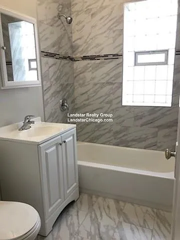 6744 N Lakewood Ave #3 — Photo 10