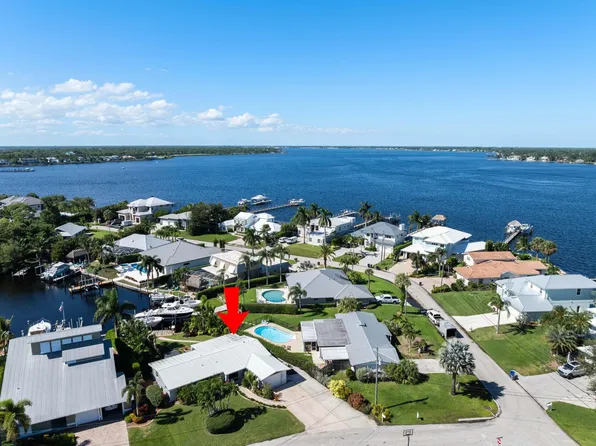 1798 SW Cabin Place, Palm City, FL 34990