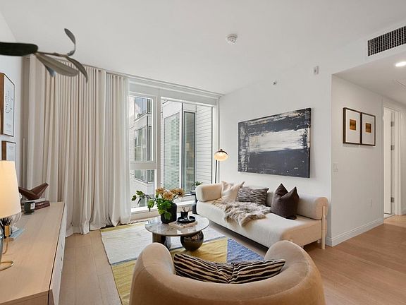 5th image of 555 Fulton St #207