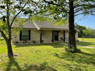 310 Janis Ln, Aubrey, TX 76227
