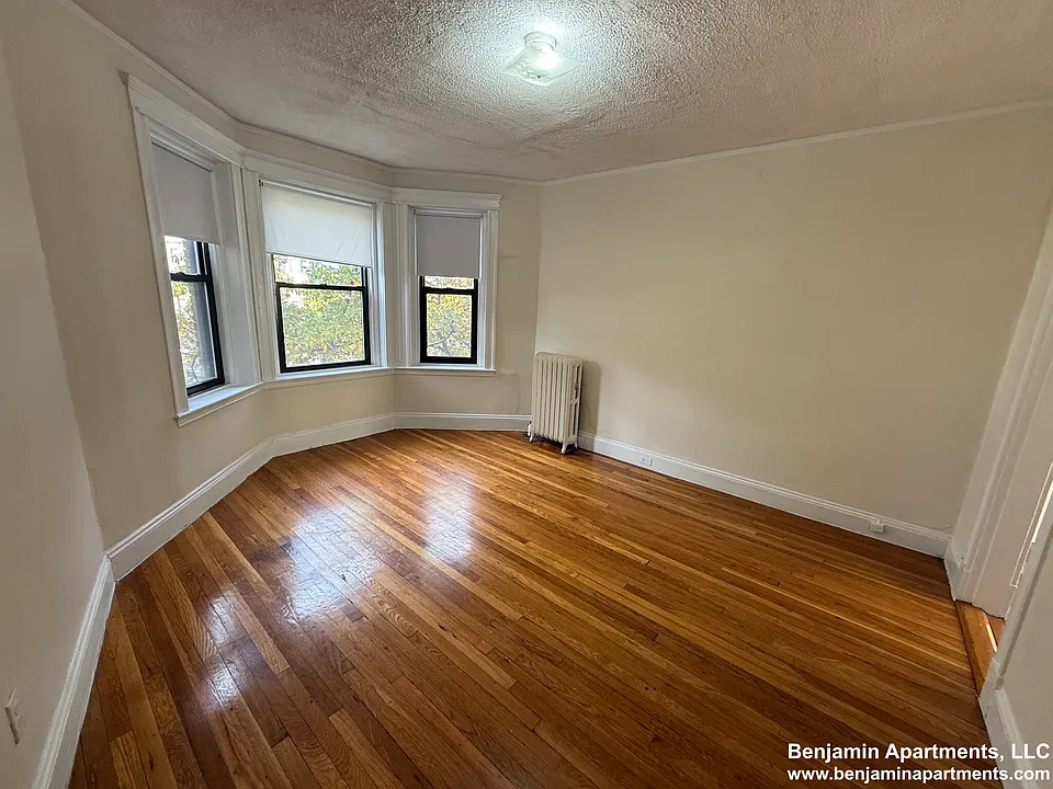 1140 Commonwealth Ave #28
