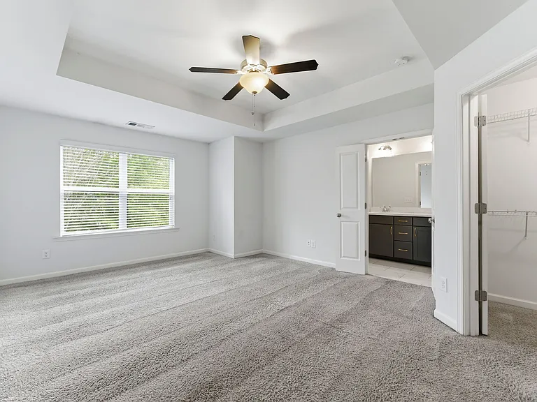 2717 Avanti Way — Photo 11