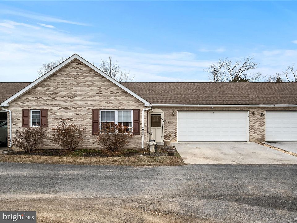 1st image of 59 Deaken Cir