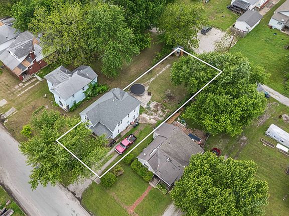5th image of 2515 Stevens Ave