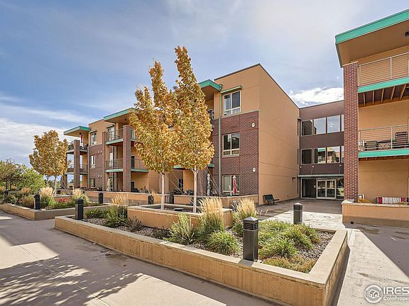 5th image of 1053 W Century Dr #205