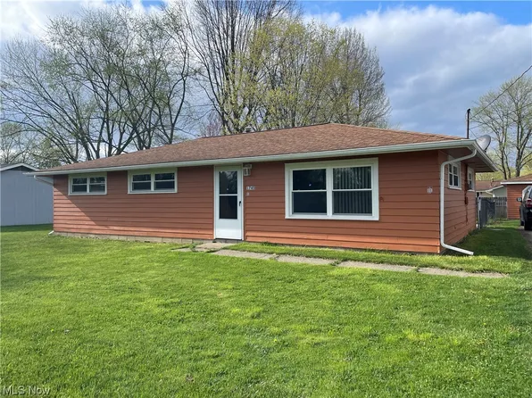 1745 Luke Dr, Streetsboro, OH 44241