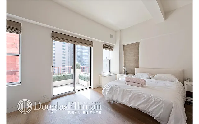 Rented by Douglas Elliman | media 16