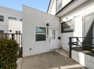 452 Linden Ave #A, Long Beach, CA 90802