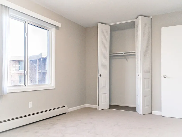The Birchway Apartments — Photo 15