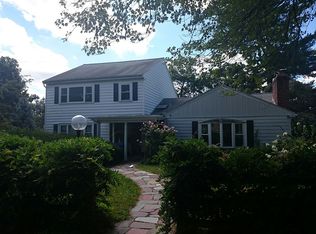 149 Rangeley Rd, Brookline, MA 02467