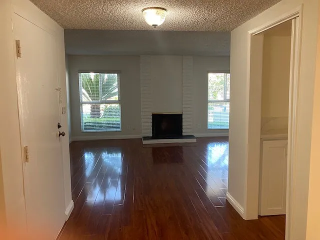 703 N Stoneman Ave #D — Photo 4