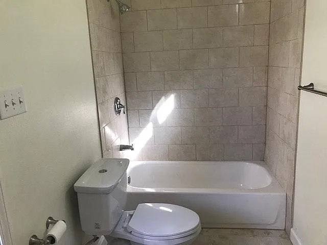 1741 New Orleans St — Photo 3