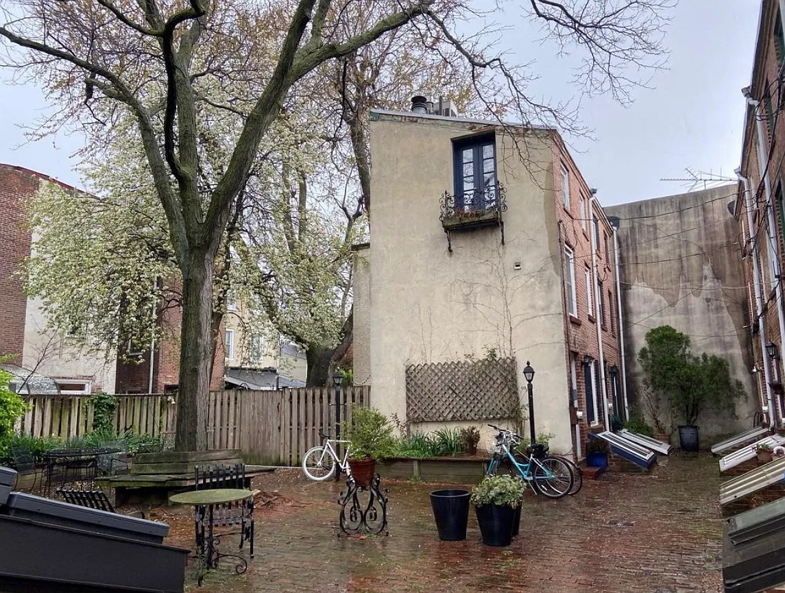 1 bed, 600 sqft, $2,100 — Photo 2