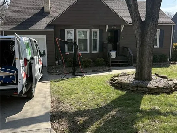 5721 Walmer St, Mission, KS 66202