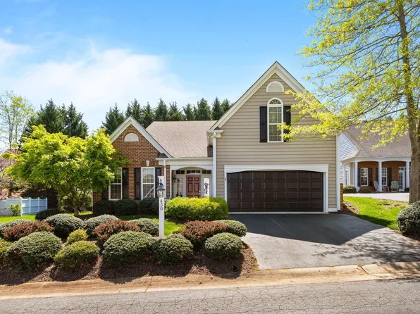 430 Heritage Ct, Charlottesville, VA 22903