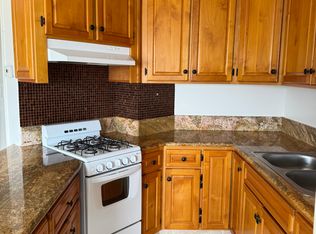 5050 W Point Loma Blvd #6, San Diego, CA 92107