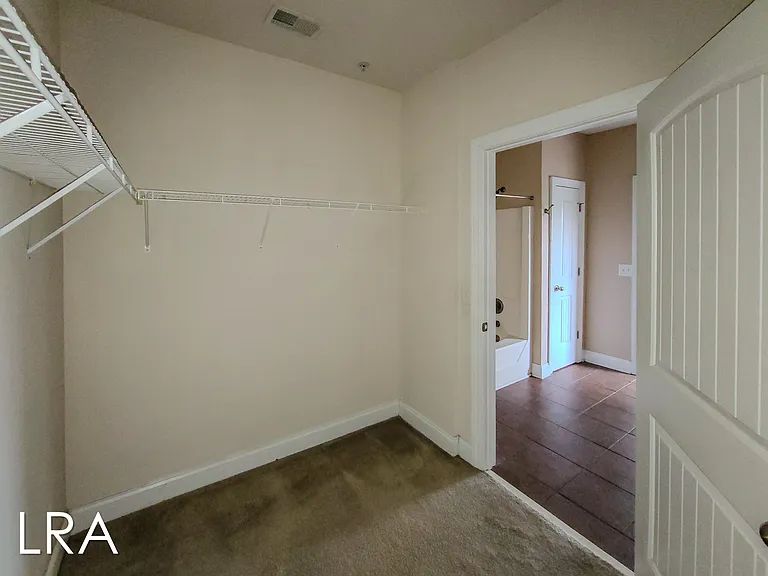 300 Gateway Dr #346 — Photo 29