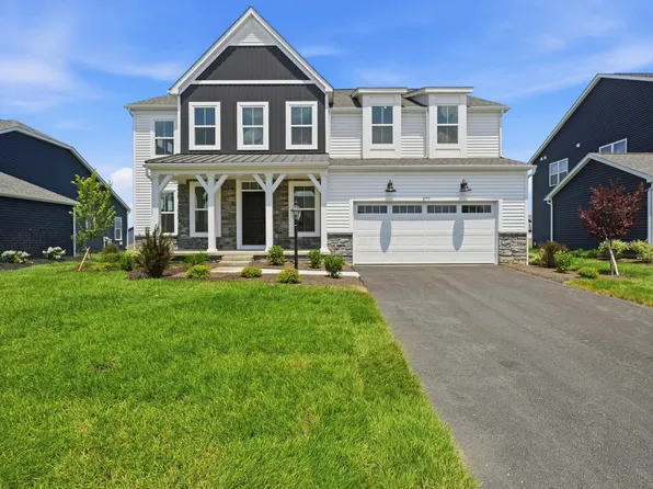 377 Fawn Valley Pl, Galena, OH 43021