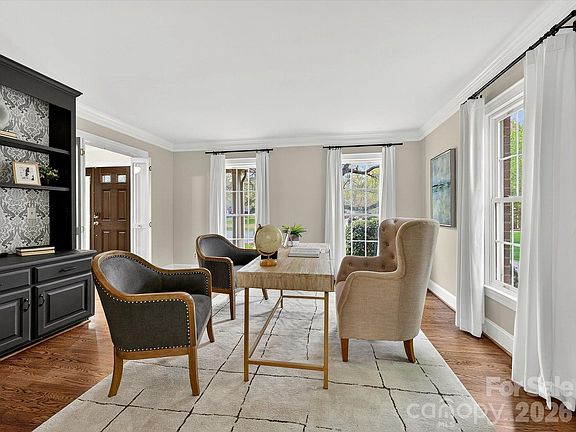 5th image of 6344 Dovefield Rd