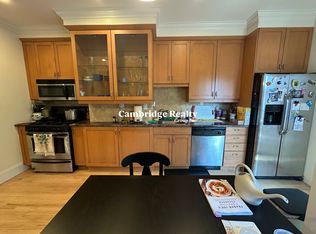 268 River St APT 6, Cambridge, MA 02139