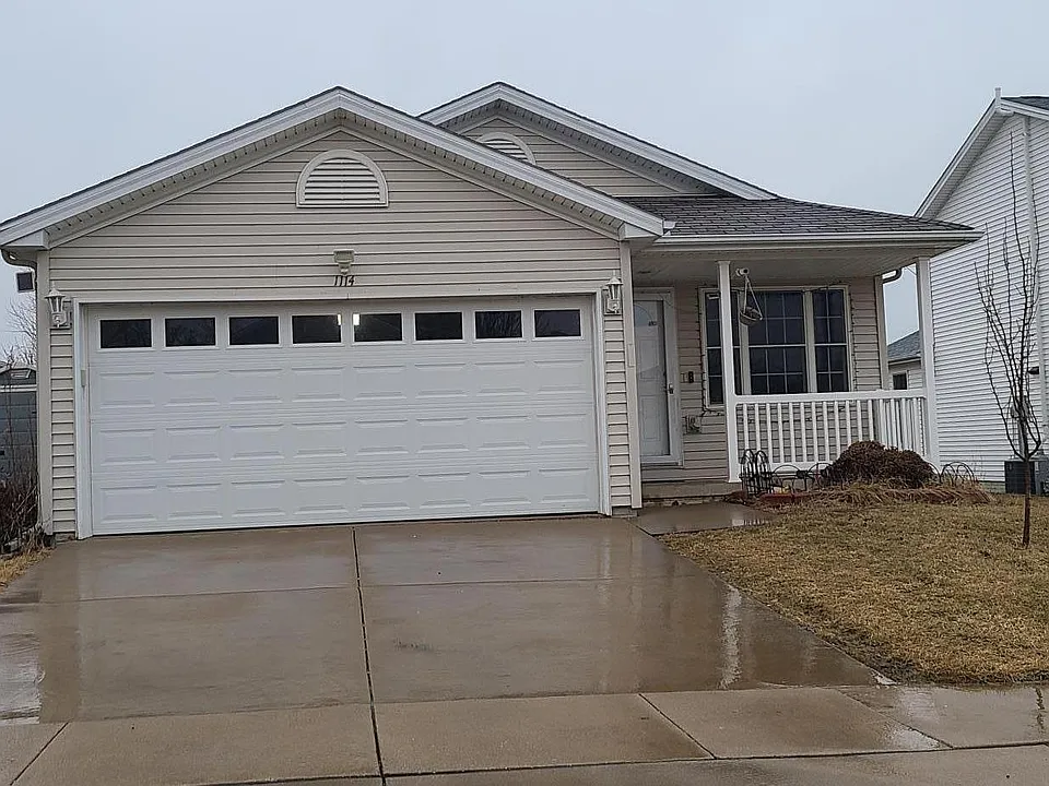 1114 Wanda Way