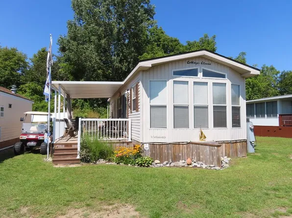 490 Empire Rd #Sha019, Pt Colborne, ON L0S 1R0