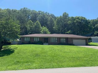 903 W 7th St, Corbin, KY 40701