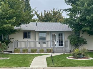 707 Larson St, Grandview, WA 98930