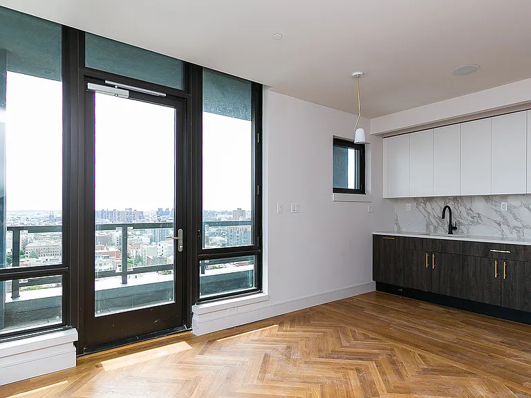 321 Wythe Ave #1709 — Photo 2