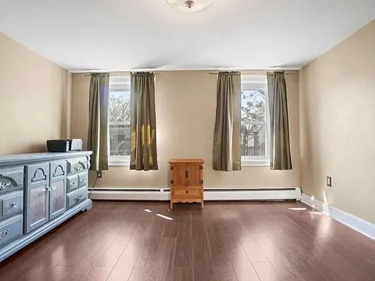 104 Elm St #2 — Photo 11