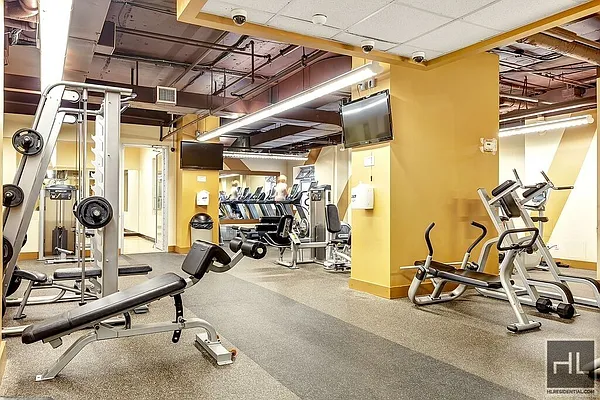 Rented by Highline Residential | media 44