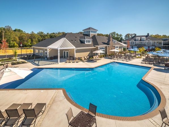 Essex Chase | 1000 Gianna Dr, Glassboro, NJ