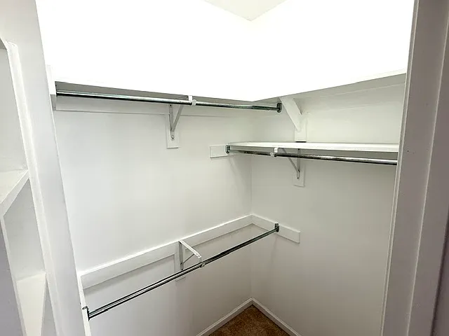 4529 Turnworth Arch — Photo 17