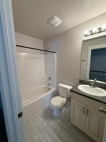 Unit Photo
