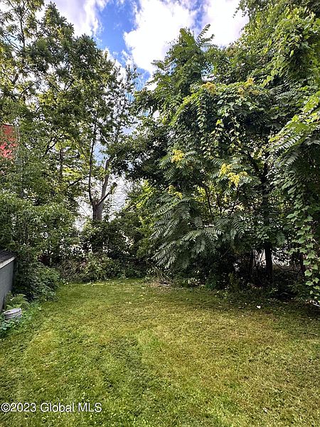 5th image of 1577 Van Vranken Avenue