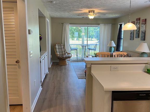 5th image of 553 White River Dr. #13F