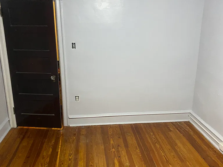 1242 E Price St — Photo 20