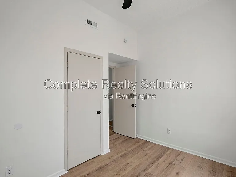 2928 Texas Ave #2F — Photo 23