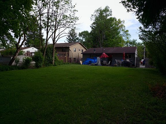 3rd image of 3484 E Deshler Ave