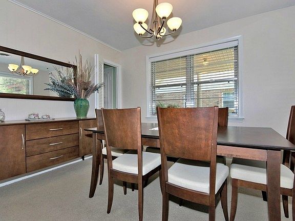 4th image of 2521 Ramsey Dr