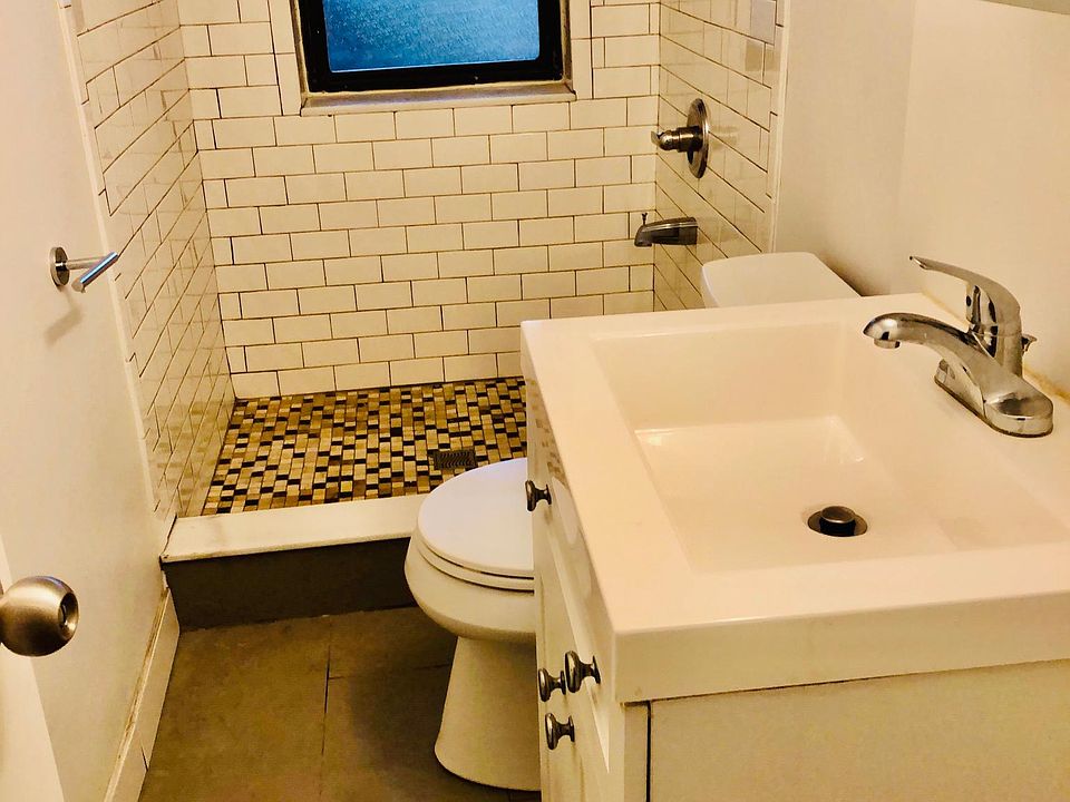 2nd image of 10 Fillmore Ave #1