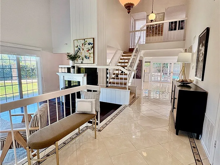 1407 Pecan Grove Dr — Photo 4