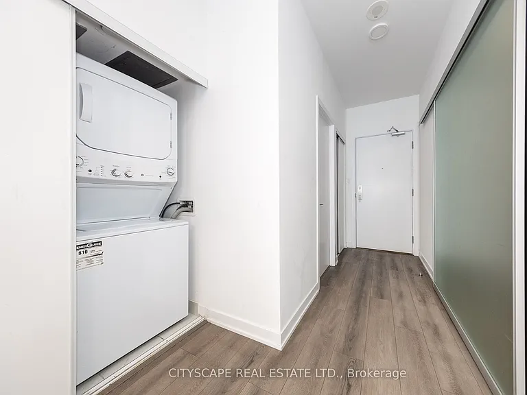 2433 Dufferin St #105 — Photo 9