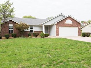 202 Park Charles Blvd S, Saint Peters, MO