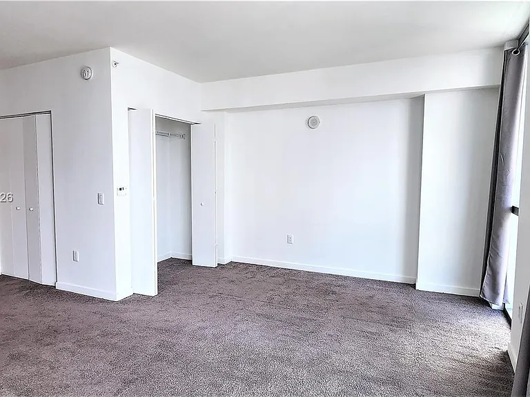 1100 S Miami Ave #1906 — Photo 30