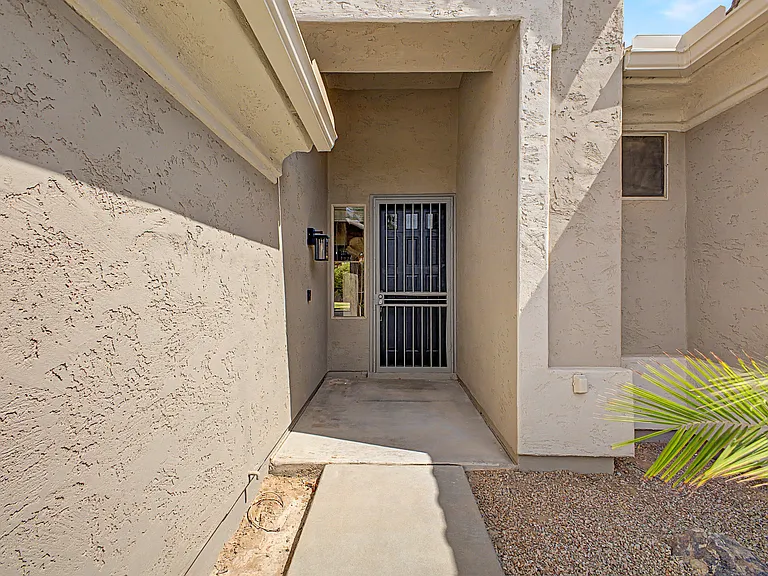 1292 W Longhorn Dr — Photo 4