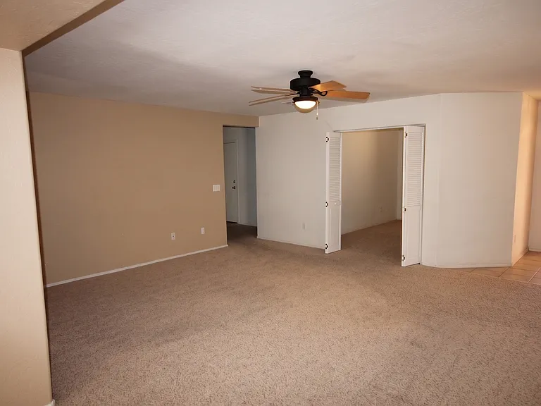 2423 E Winged Foot Dr — Photo 7