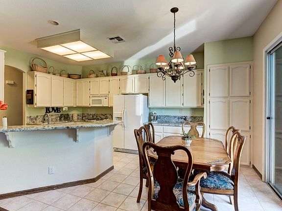 5th image of 8383 Oakwood Hills Cir