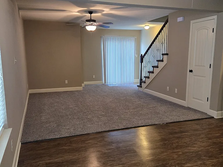 21601 Westover Cir — Photo 26