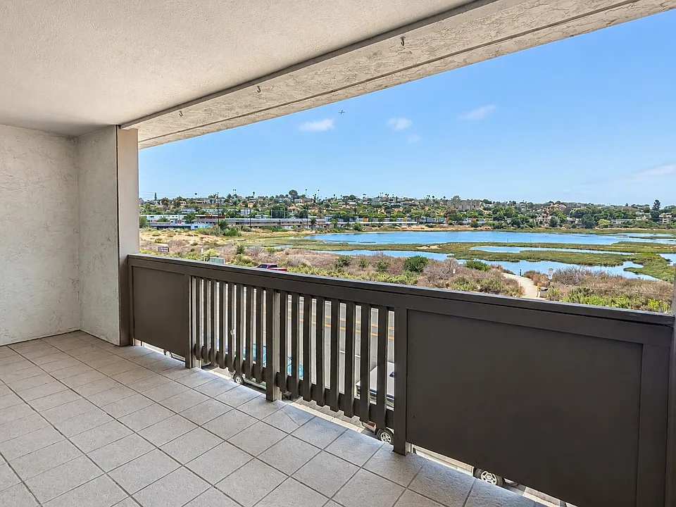 3098 Rue Dorleans #311